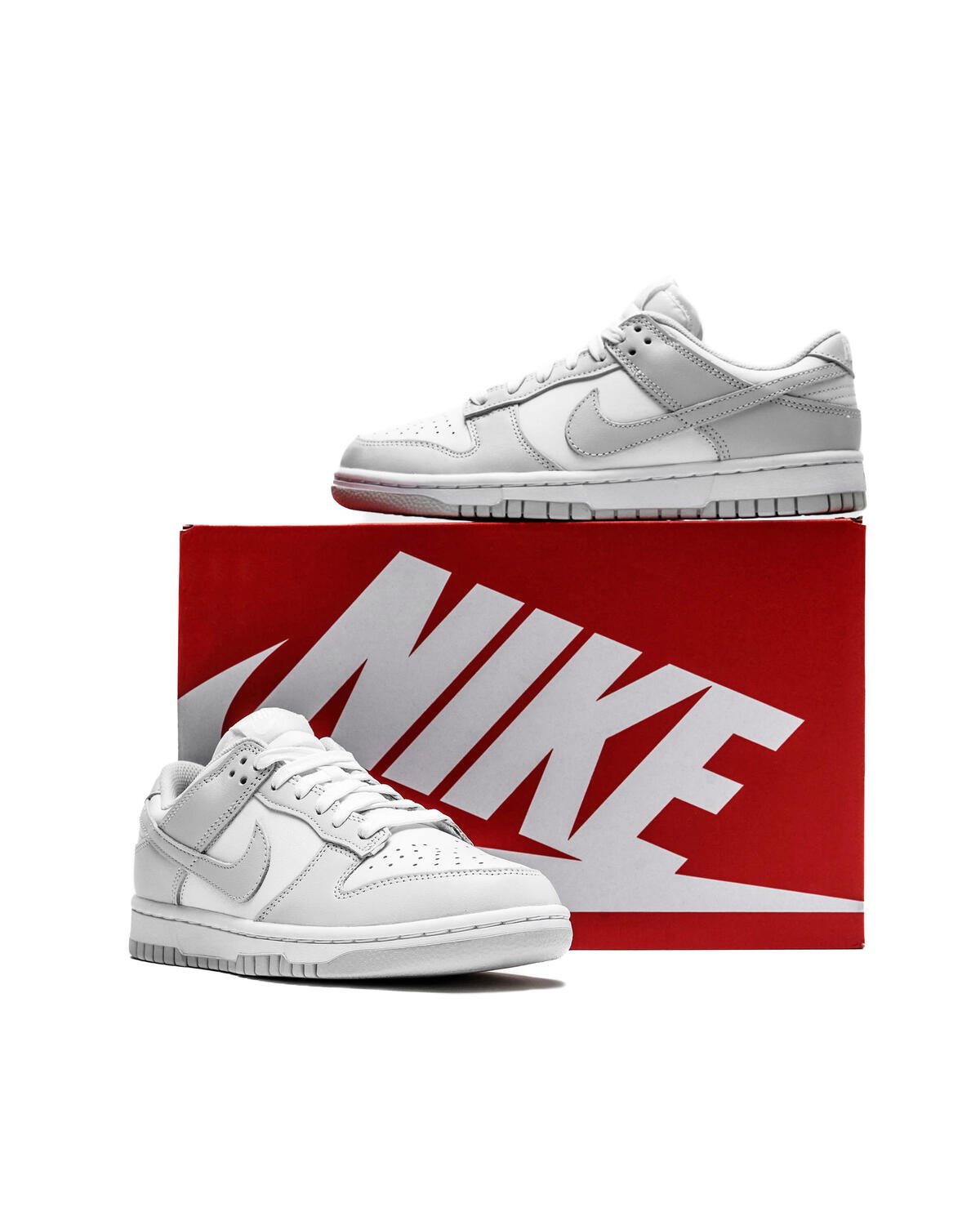 Nike WMNS DUNK LOW